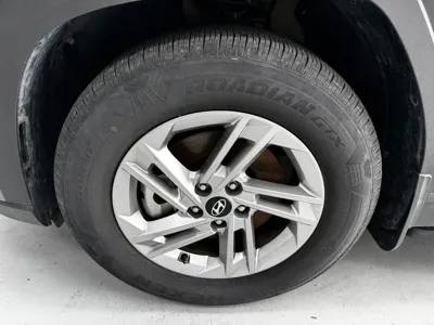Hyundai Tucson 2025, 28117 км, за 14951.56 USD