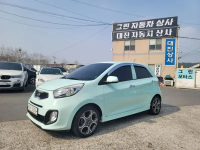 Kia Morning 2013, 89389 км, за 3715.37 USD - фото 9