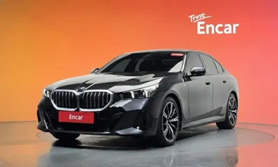 BMW 5-Series · 2024 год