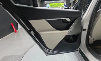 BMW 5-Series 2025, 8640 км, за 41628.69 USD - фото 25