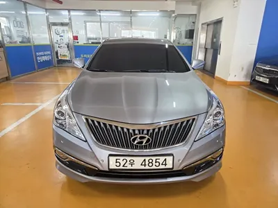 Hyundai Grandeur · 2016 год