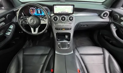 Mercedes-Benz GLC-Class 2022, 64949 км, за 27504.27 USD - фото 7
