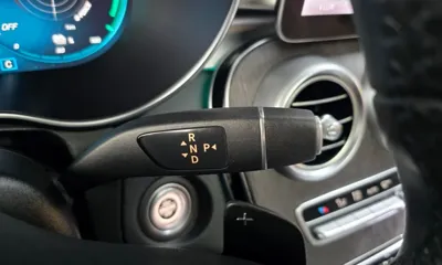 Mercedes-Benz GLC-Class 2022, 64949 км, за 27504.27 USD - фото 9