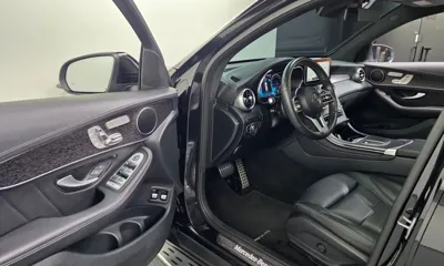 Mercedes-Benz GLC-Class 2022, 64949 км, за 27504.27 USD - фото 10