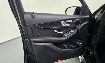Mercedes-Benz GLC-Class 2022, 64949 км, за 27504.27 USD - фото 24