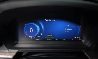Ford Explorer 2022, 50593 км, за 23311.84 USD - фото 8