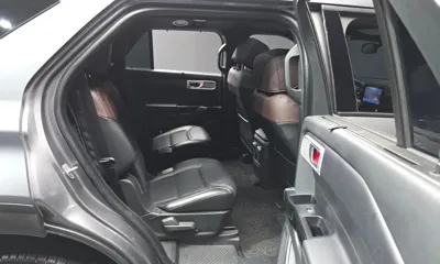 Ford Explorer 2022, 50593 км, за 23311.84 USD - фото 12