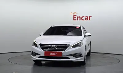 Hyundai Sonata 2017, 165685 км, за 4726.27 USD
