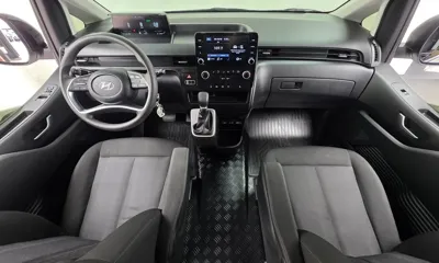 Hyundai Staria 2023, 43333 км, за 14267.11 USD - фото 7