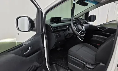 Hyundai Staria 2023, 43333 км, за 14267.11 USD - фото 10