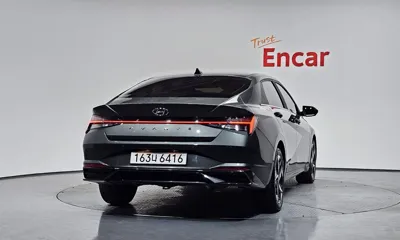 Hyundai Avante 2021, 108878 км, за 9780.75 USD