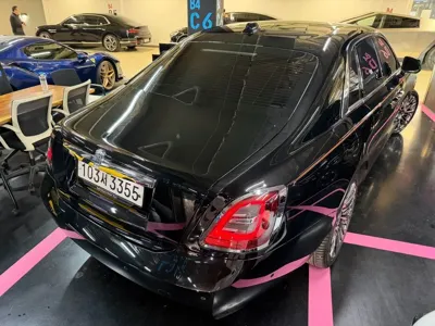 Rolls-Royce Ghost 2021, 55000 км, за 176742.63 USD