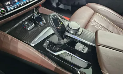BMW 5-Series 2019, 53053 км, за 21482.05 USD - фото 9