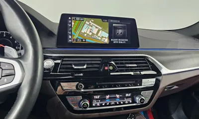 BMW 5-Series 2019, 53053 км, за 21482.05 USD - фото 12