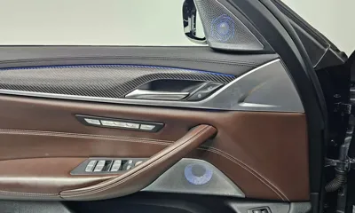 BMW 5-Series 2019, 53053 км, за 21482.05 USD - фото 19