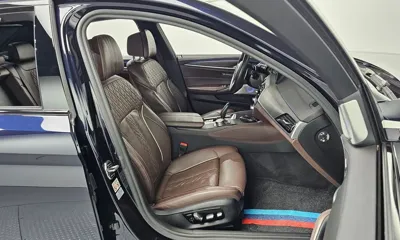 BMW 5-Series 2019, 53053 км, за 21482.05 USD - фото 26
