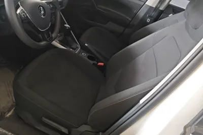 Volkswagen Polo 2023, 99100 км, за 9386 USD - фото 17