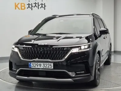 Kia Canival 2023, 54417 км, за 17657.87 USD
