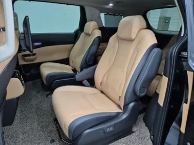 Kia Canival 2023, 54417 км, за 17657.87 USD - фото 11