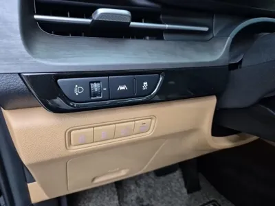 Kia Canival 2023, 54417 км, за 17657.87 USD - фото 16