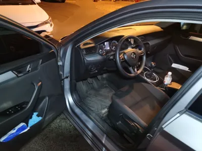 Skoda Superb 2016, 161900 км, за 4870 USD - фото 17