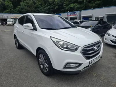 Hyundai Tucson 2014, 143414 км, за 3931.99 USD
