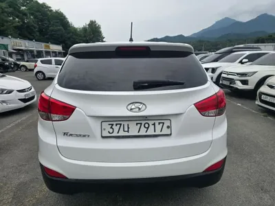 Hyundai Tucson 2014, 143414 км, за 3931.99 USD