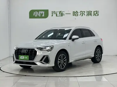 Audi Q3 · 2022 год