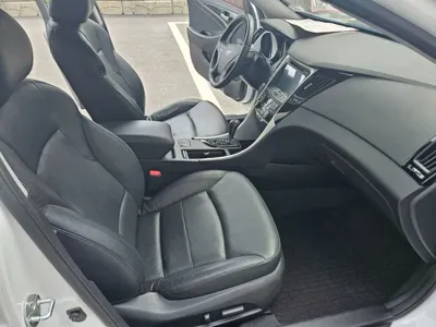 Hyundai Sonata 2011, 99000 км, за 3187.62 USD - фото 7