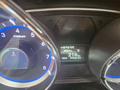 Hyundai Sonata 2011, 99000 км, за 3187.62 USD - фото 13