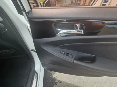 Hyundai Sonata 2011, 99000 км, за 3187.62 USD - фото 16