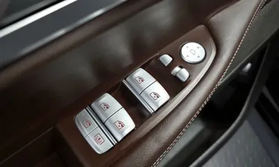 BMW 7-Series 2018, 109582 км, за 20166.55 USD - фото 35