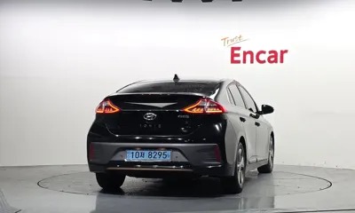Hyundai Ioniq 2018, 177441 км, за 6837.27 USD
