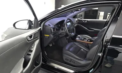 Hyundai Ioniq 2018, 177441 км, за 6837.27 USD - фото 10