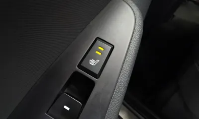 Hyundai Ioniq 2018, 177441 км, за 6837.27 USD - фото 19