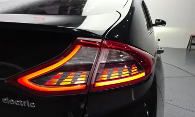 Hyundai Ioniq 2018, 177441 км, за 6837.27 USD - фото 23