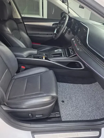 Hyundai Grandeur 2022, 58075 км, за 14375.74 USD - фото 9
