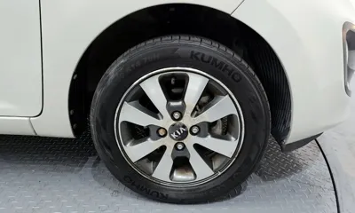 Kia Morning 2013, 143609 км, за 2593.77 USD