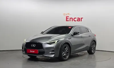 Infiniti Q30 · 2017 год