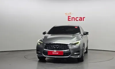 Infiniti Q30 2017, 75082 км, за 7280.76 USD