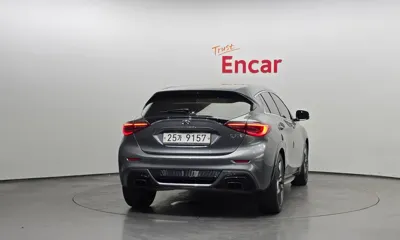 Infiniti Q30 2017, 75082 км, за 7280.76 USD