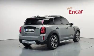 MINI Countryman 2022, 66023 км, за 17657.87 USD