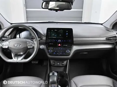 Hyundai Ioniq 2020, 9343 км, за 13784.95 USD - фото 7