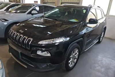 Jeep Cherokee · 2017 год