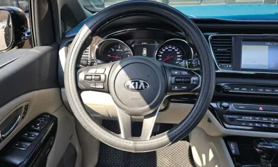 Kia Canival 2019, 71501 км, за 14113.17 USD - фото 13