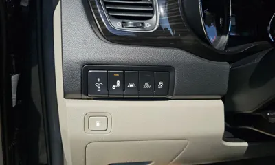 Kia Canival 2019, 71501 км, за 14113.17 USD - фото 18