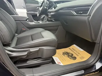 Cadillac XT4 2022, 58000 км, за 13066.26 USD