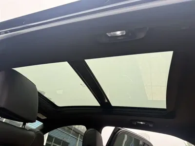 Cadillac XT4 2022, 58000 км, за 13066.26 USD - фото 8