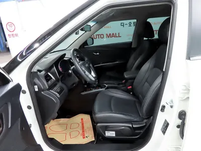 KG_Mobility_Ssangyong TIBOLI 2019, 42208 км, за 6924.23 USD - фото 19