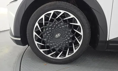 Hyundai Ioniq5 2023, 175066 км, за 15926.67 USD
